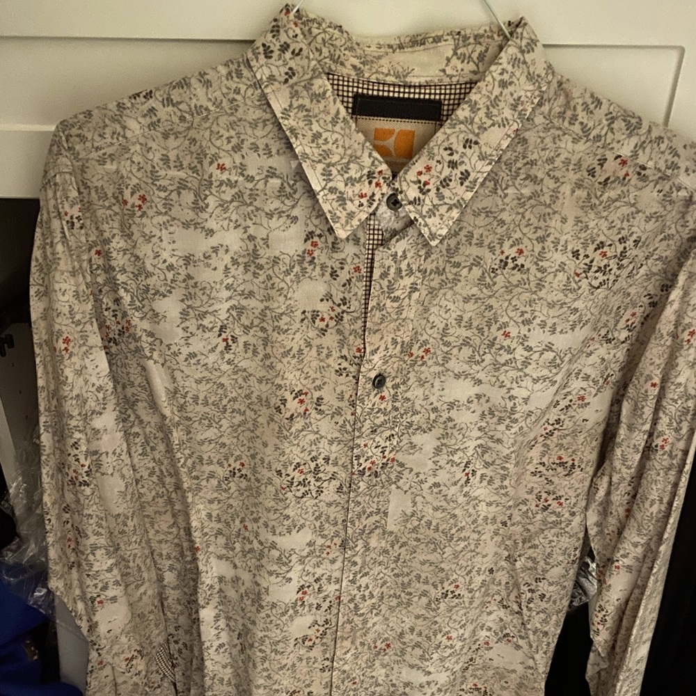 Boss Orange shirt. Very good used condition. No defects. Barely used. Large
